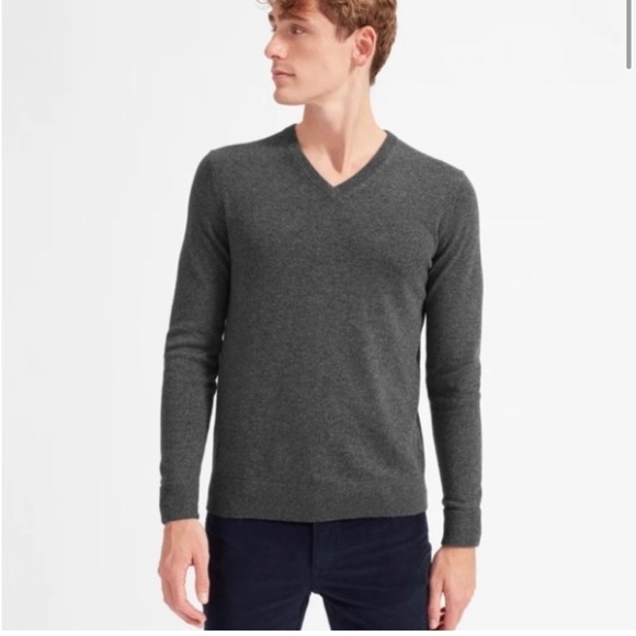 Everlane 100% cashmere v neck sweater gray sweater Men’s Medium - Picture 1 of 8